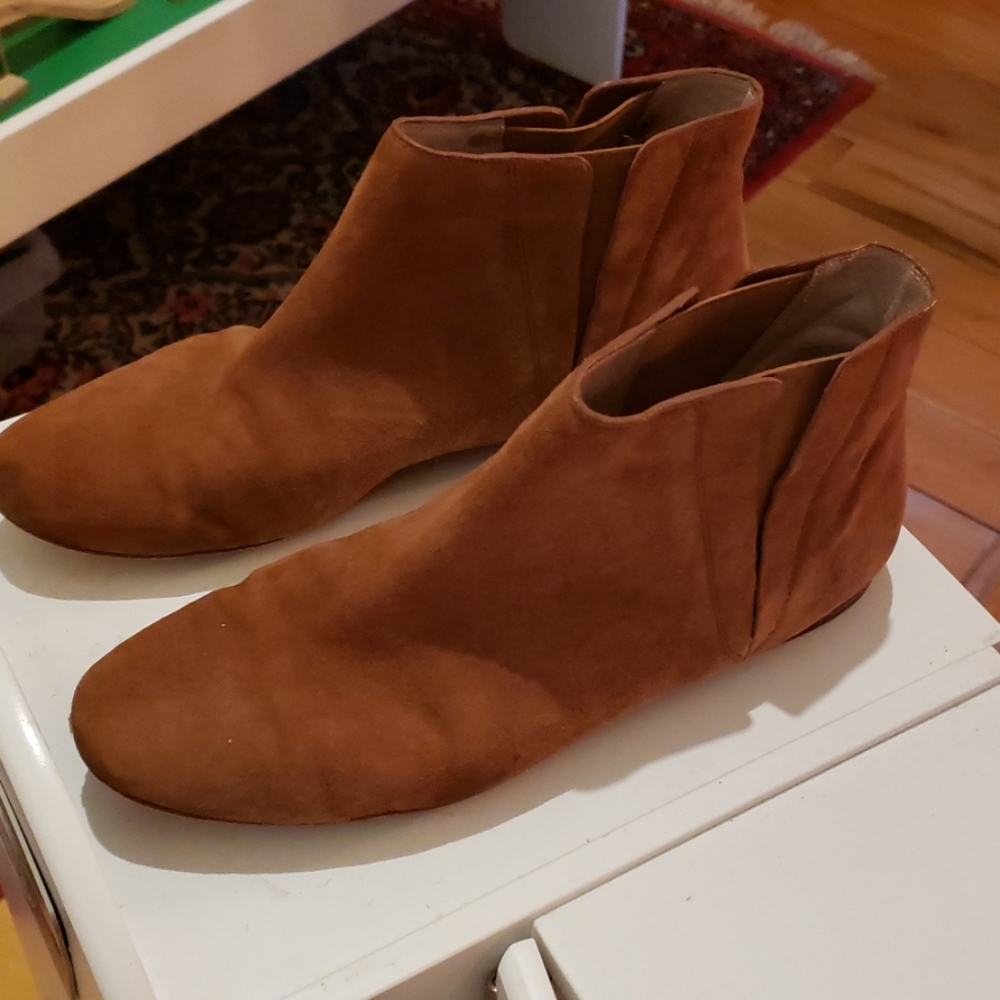 Pour la Victoire shoes size 9.5